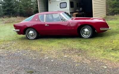 Studebaker Avanti 1964