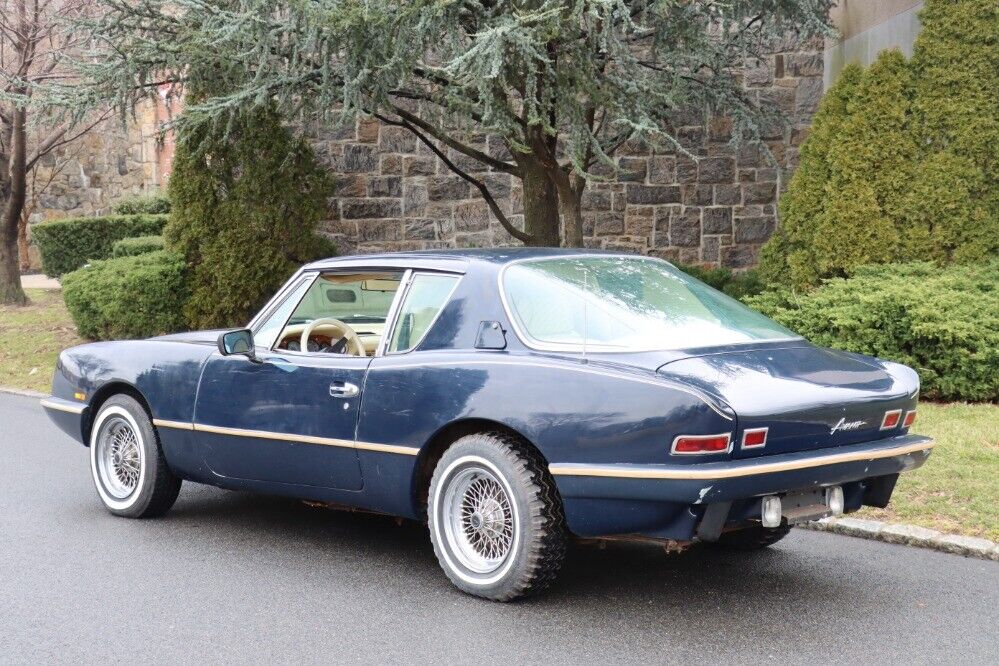 Studebaker-Avanti-II-1985-Blue-Ivory-0-5