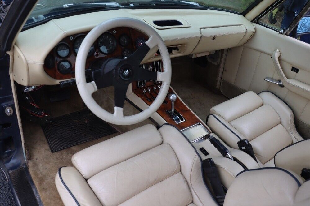 Studebaker-Avanti-II-1985-Blue-Ivory-0-6