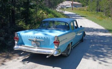 Studebaker-Champion-1957-11