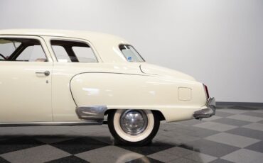 Studebaker-Champion-Coupe-1950-White-Gray-79508-25