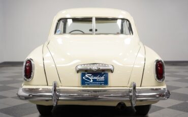 Studebaker-Champion-Coupe-1950-White-Gray-79508-27