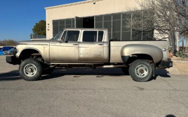 Studebaker-Crew-Cab-4x4-Pickup-1961-1