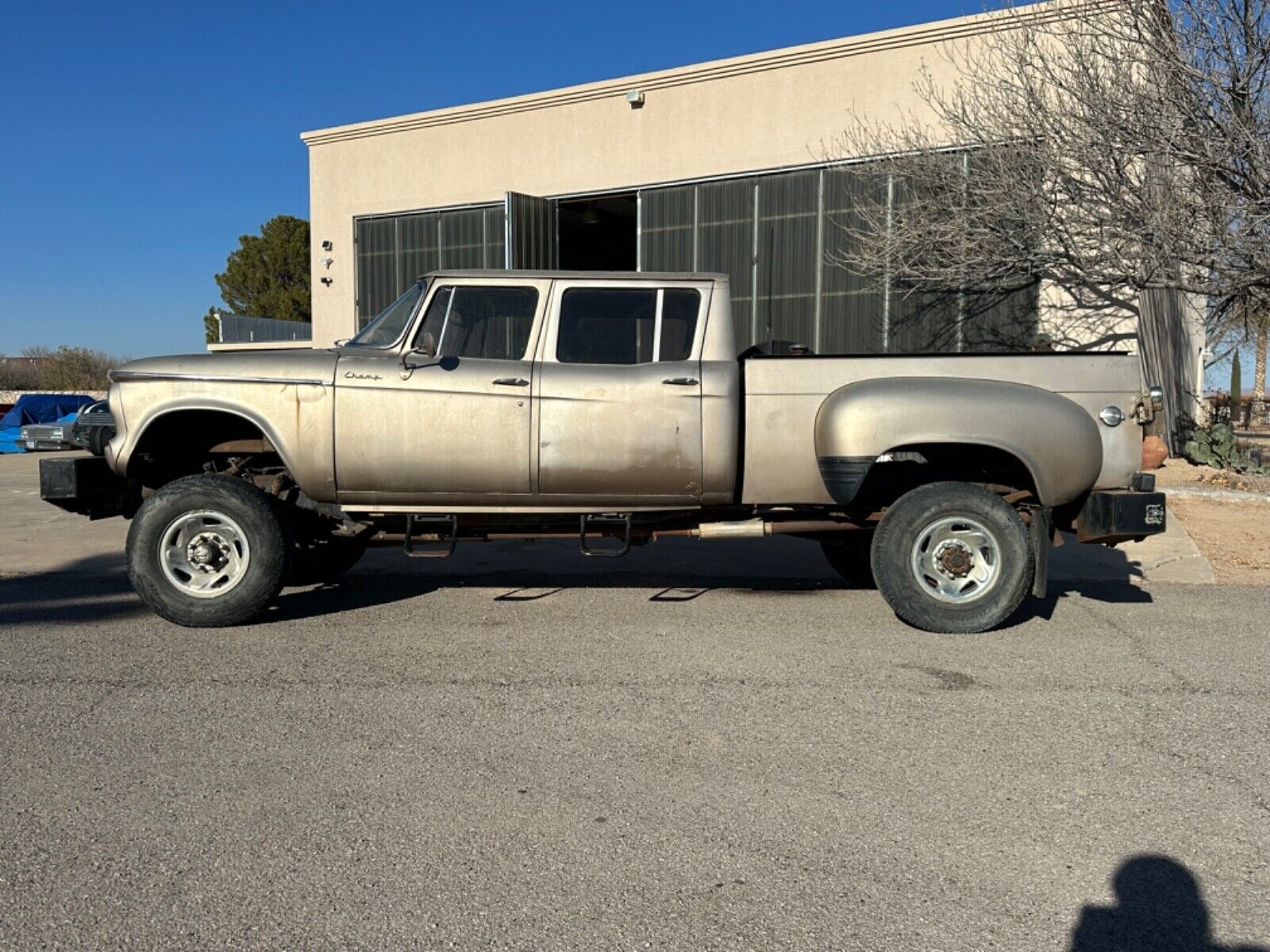 Studebaker-Crew-Cab-4x4-Pickup-1961-1