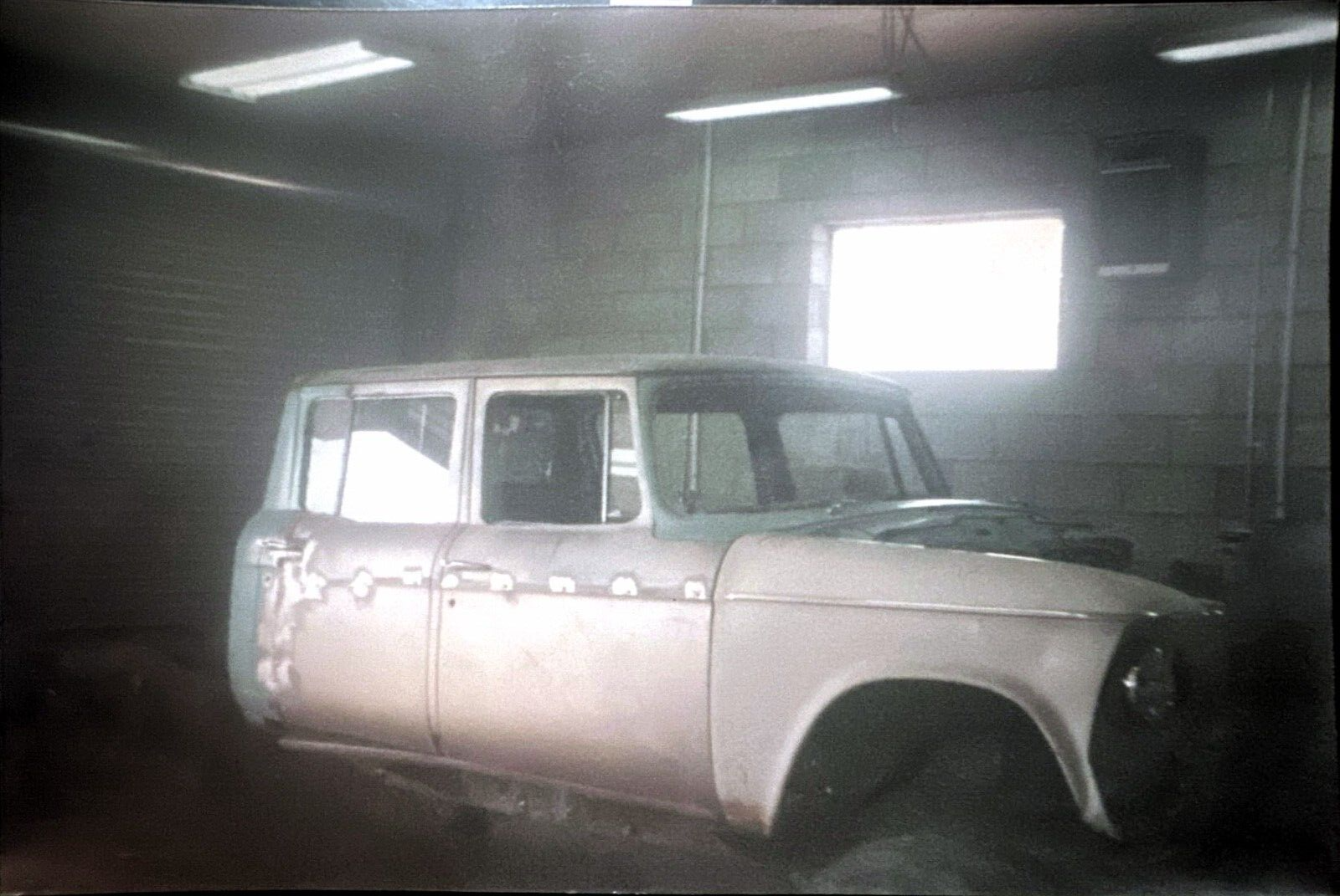 Studebaker-Crew-Cab-4x4-Pickup-1961-19