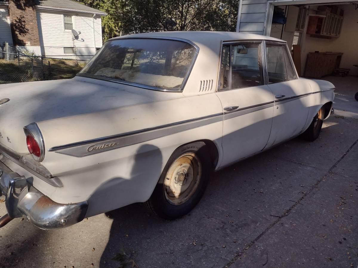 Studebaker-Cruiser-1963-white-38141-4