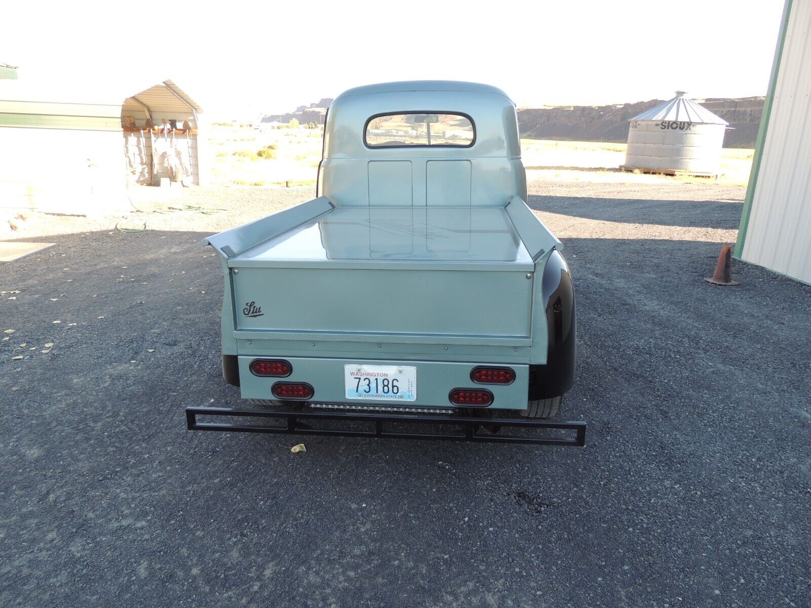 Studebaker-M5-Pickup-1948-winchester-gray-black-Black-1580-3