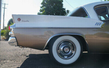 Studebaker-Silver-Hawk-Coupe-1960-Red-Tan-2-9