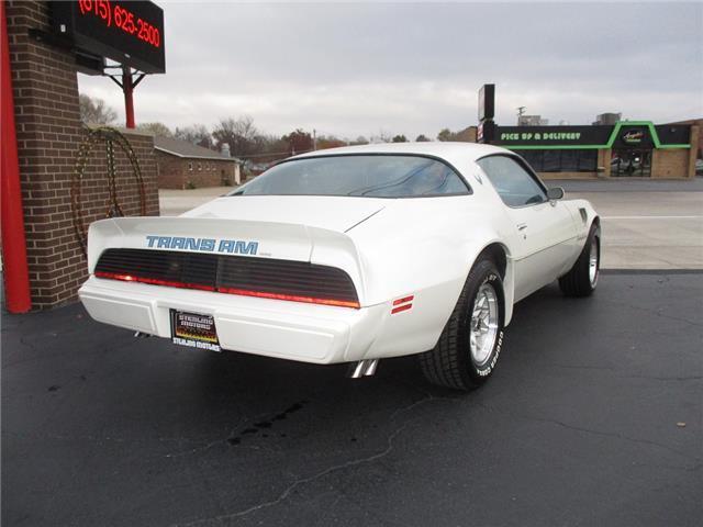 TAFE-OLDS-403CI-6.6L-3-SPEED-1979-White-Blue-154048-10