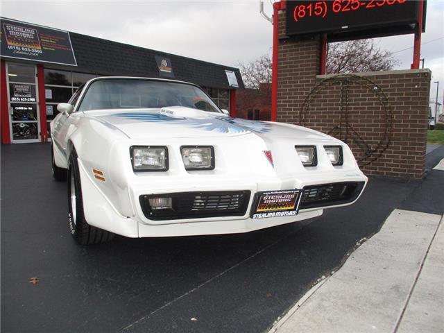 TAFE-OLDS-403CI-6.6L-3-SPEED-1979-White-Blue-154048-4