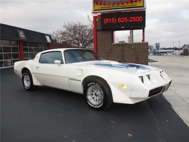 TAFE-OLDS-403CI-6.6L-3-SPEED-1979-White-Blue-154048-5