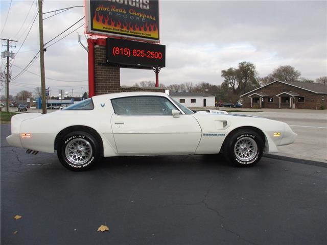 TAFE-OLDS-403CI-6.6L-3-SPEED-1979-White-Blue-154048-7