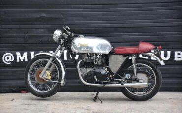 Triumph-Boneville-T140-1977-Silver-Red-17286-8