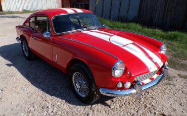 Triumph-GT6-Coupe-1967-Red-Black-19312-6