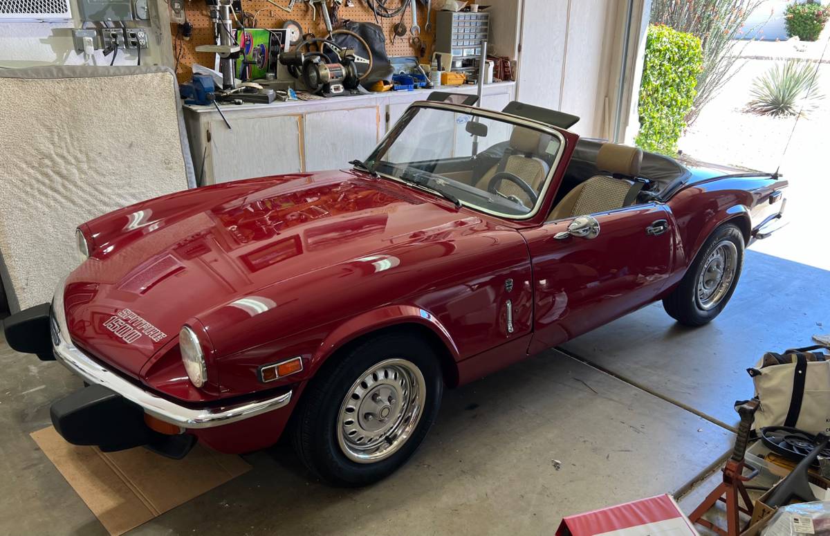 Triumph-Spitfire-1500-1979-red-198683-1