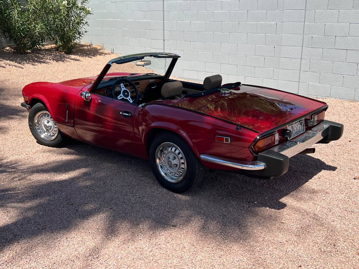 Triumph-Spitfire-1500-1979-red-198683