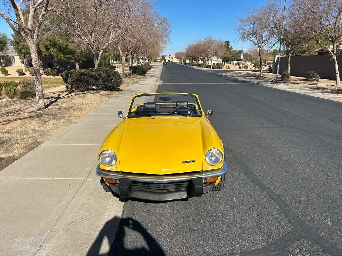 Triumph-Spitfire-1971-17