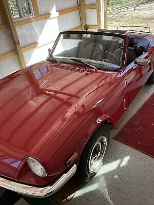 Triumph-Spitfire-1974-Red-159325-1