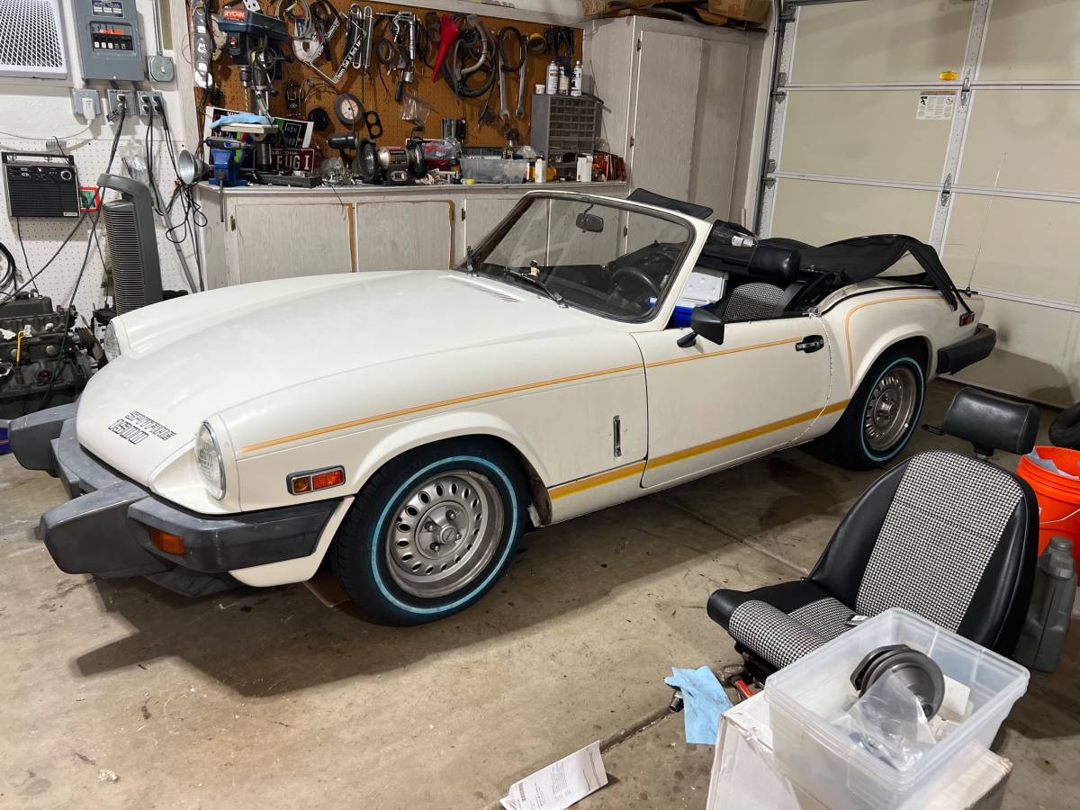 Triumph-Spitfire-1979-white-90123-1