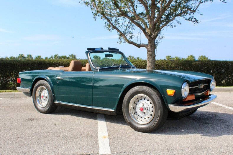 Triumph-TR-6-1970-3