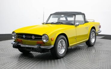 Triumph-TR-6-1974-1