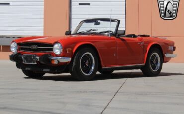 Triumph-TR-6-1975-2