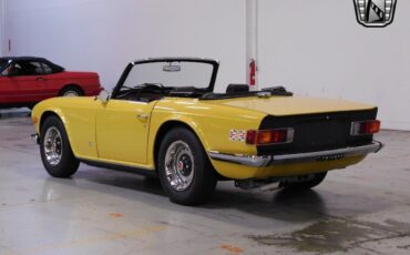 Triumph-TR-6-1975-Yellow-Brown-69828-3