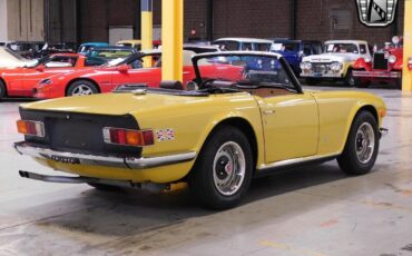 Triumph-TR-6-1975-Yellow-Brown-69828-4