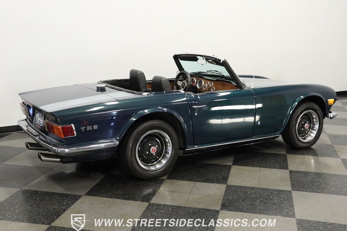 Triumph-TR-6-Cabriolet-1972-Green-Black-3161-11