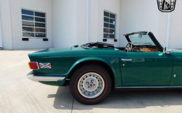 Triumph-TR-6-Coupe-1973-Green-Black-120078-11