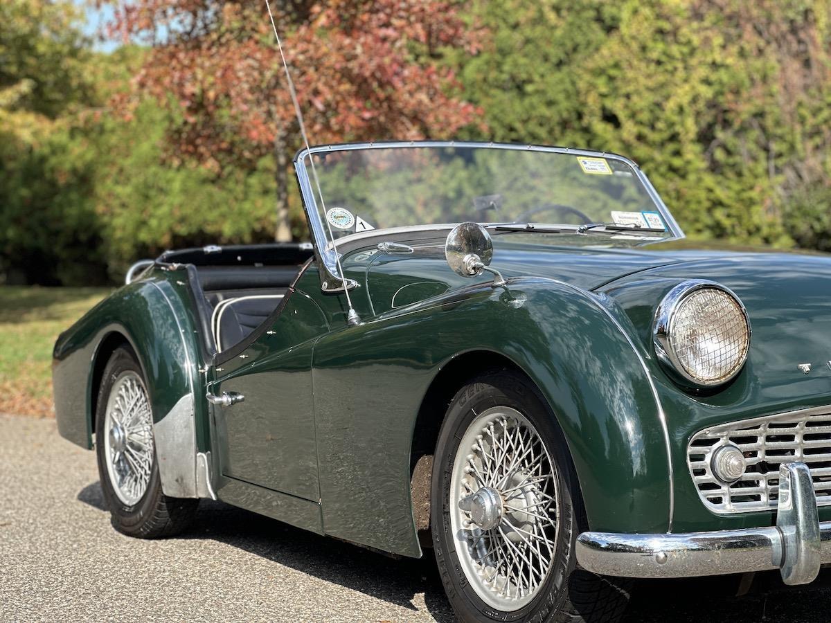 Triumph-TR3-Cabriolet-1959-Green-Black-92600-20