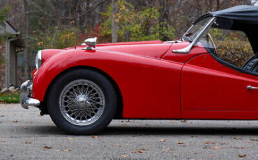 Triumph-TR3-Cabriolet-1960-Red-Black-48705-3