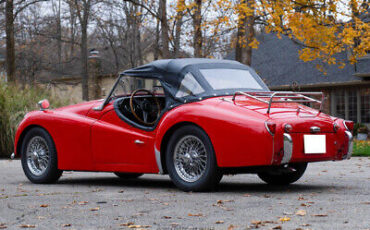 Triumph-TR3-Cabriolet-1960-Red-Black-48705-5