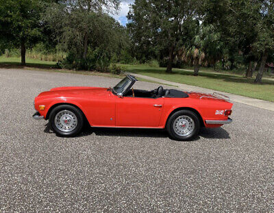 Triumph-TR6-1972-1