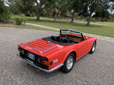 Triumph-TR6-1972-6