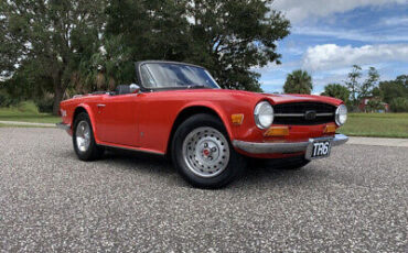 Triumph-TR6-1972-8