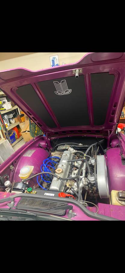 Triumph-Tr6-1973-purple-106619-2