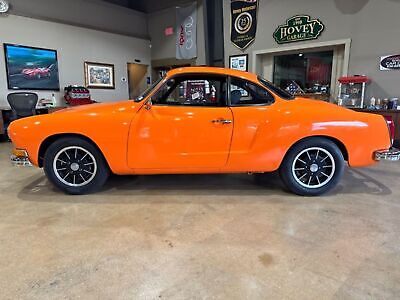 Volkswagen-Beetle-Classic-1974-Orange-Black-1316-1