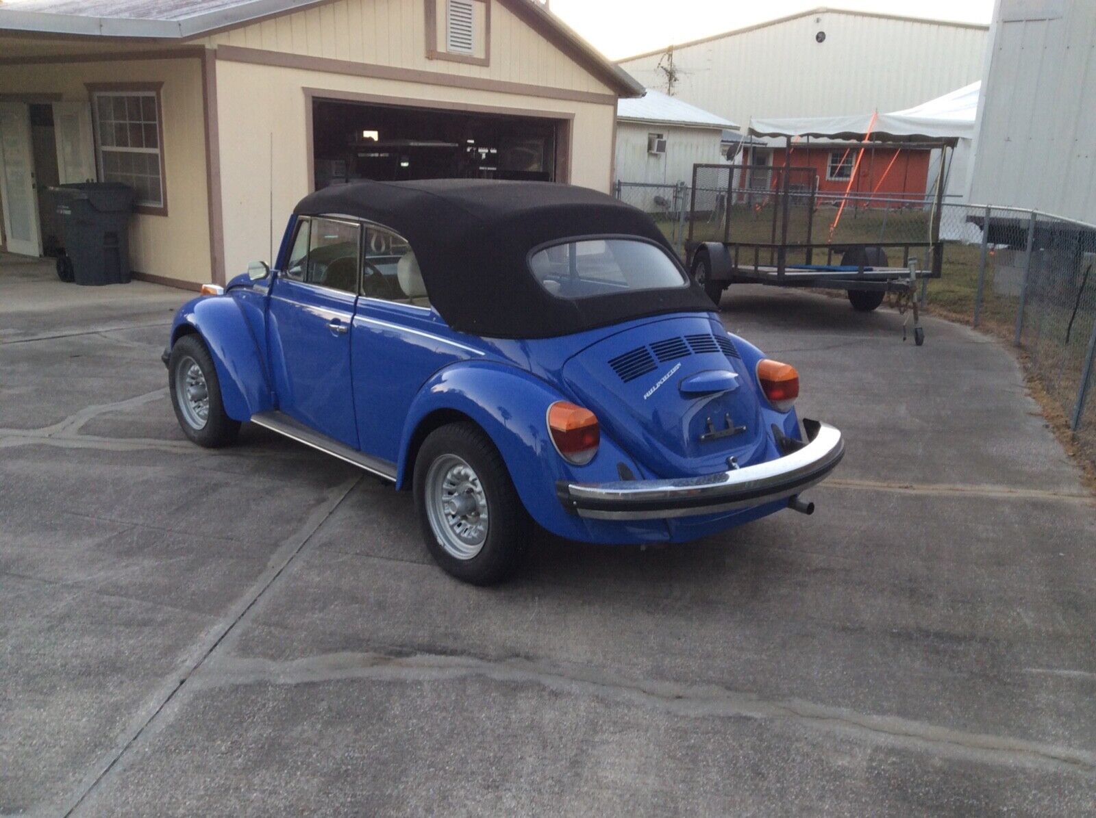 Volkswagen-Beetle-Classic-Cabriolet-1977-Blue-Tan-130186-19