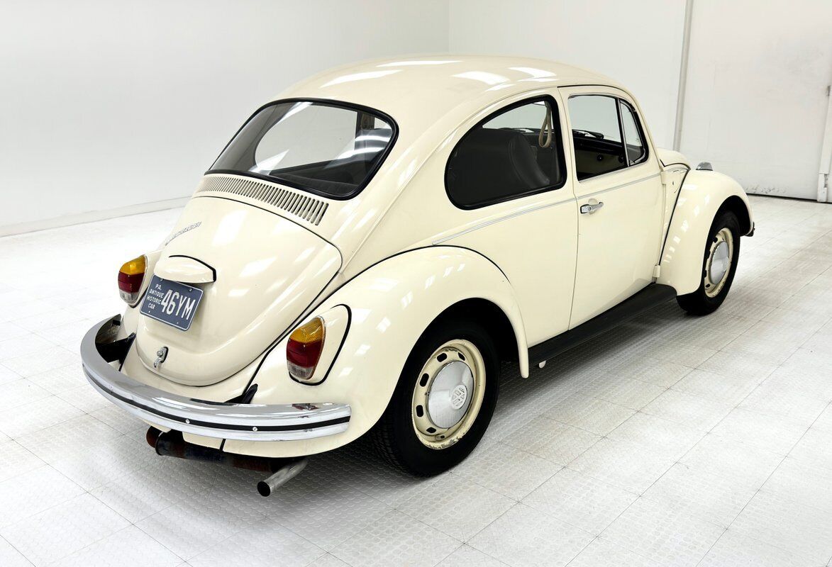 Volkswagen-Beetle-Classic-Coupe-1968-4