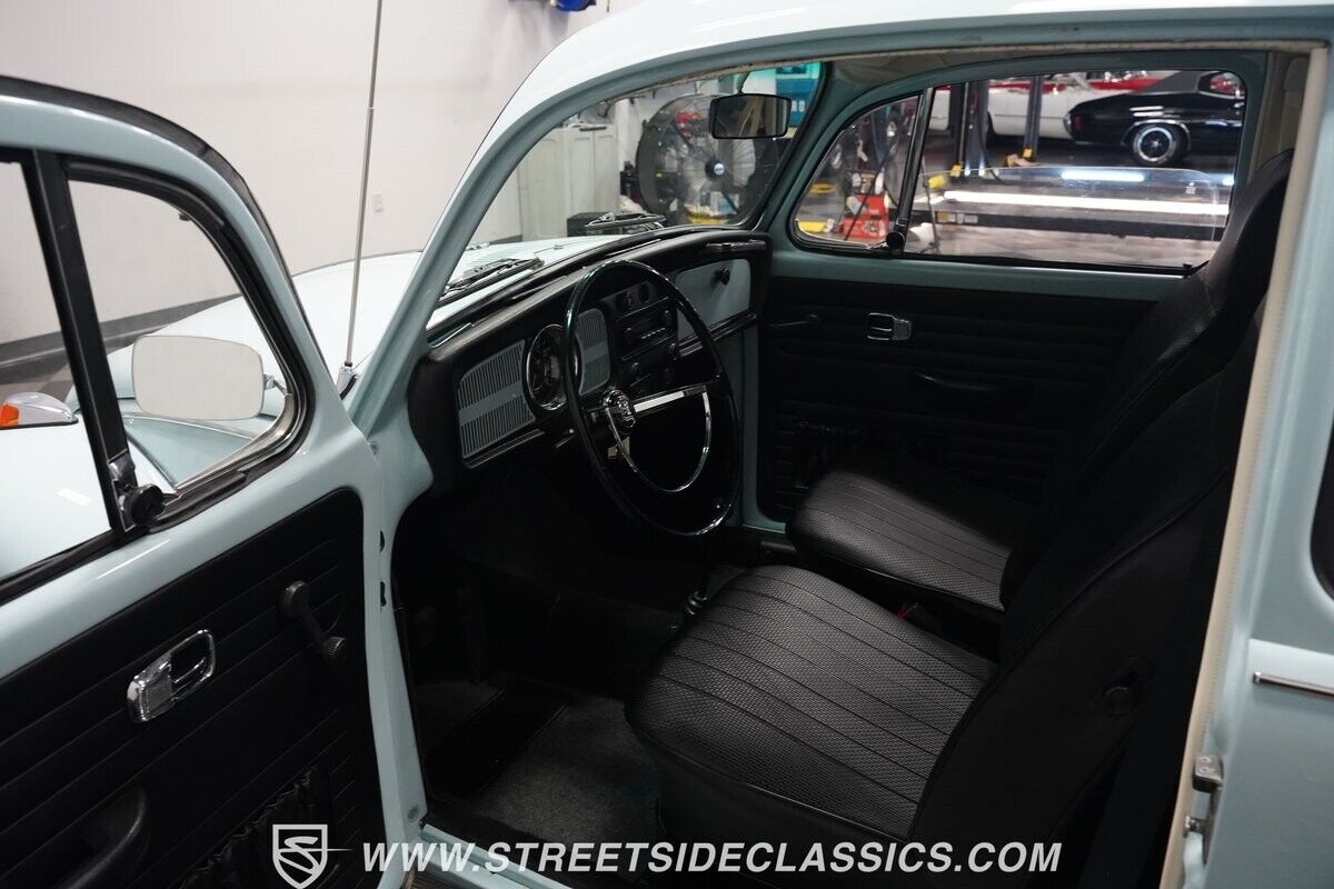 Volkswagen-Beetle-Classic-Coupe-1968-Blue-Black-111960-4