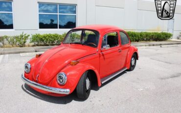 Volkswagen-Beetle-Classic-Coupe-1974-Red-Black-153303-3