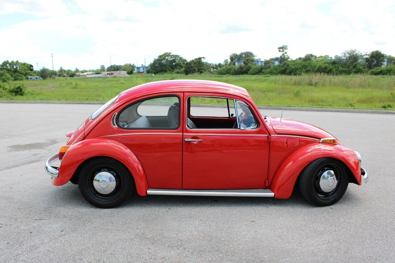 Volkswagen-Beetle-Classic-Coupe-1974-Red-Black-153303-8