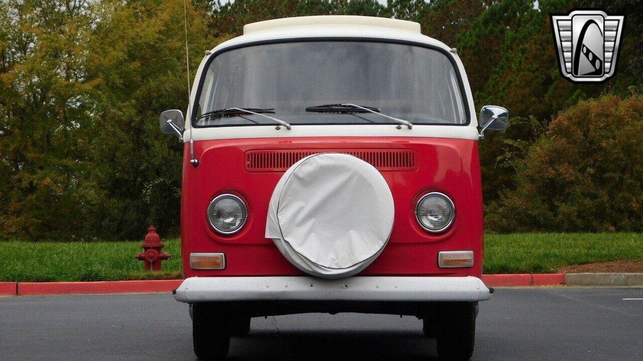 Volkswagen-BusVanagon-1968-2