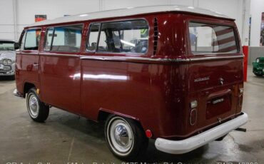 Volkswagen-BusVanagon-1968-Red-Gray-0-3