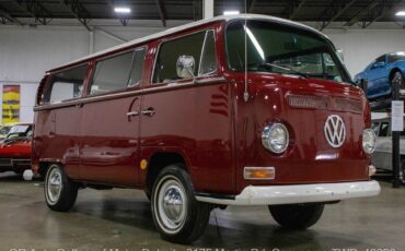 Volkswagen-BusVanagon-1968-Red-Gray-0-9