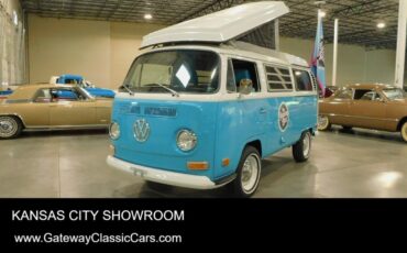 Volkswagen Bus/Vanagon  year1}