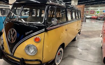 Volkswagen-BusVanagon-1972-Yellow-74030-1