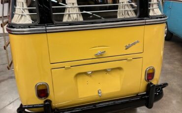 Volkswagen-BusVanagon-1972-Yellow-74030-2