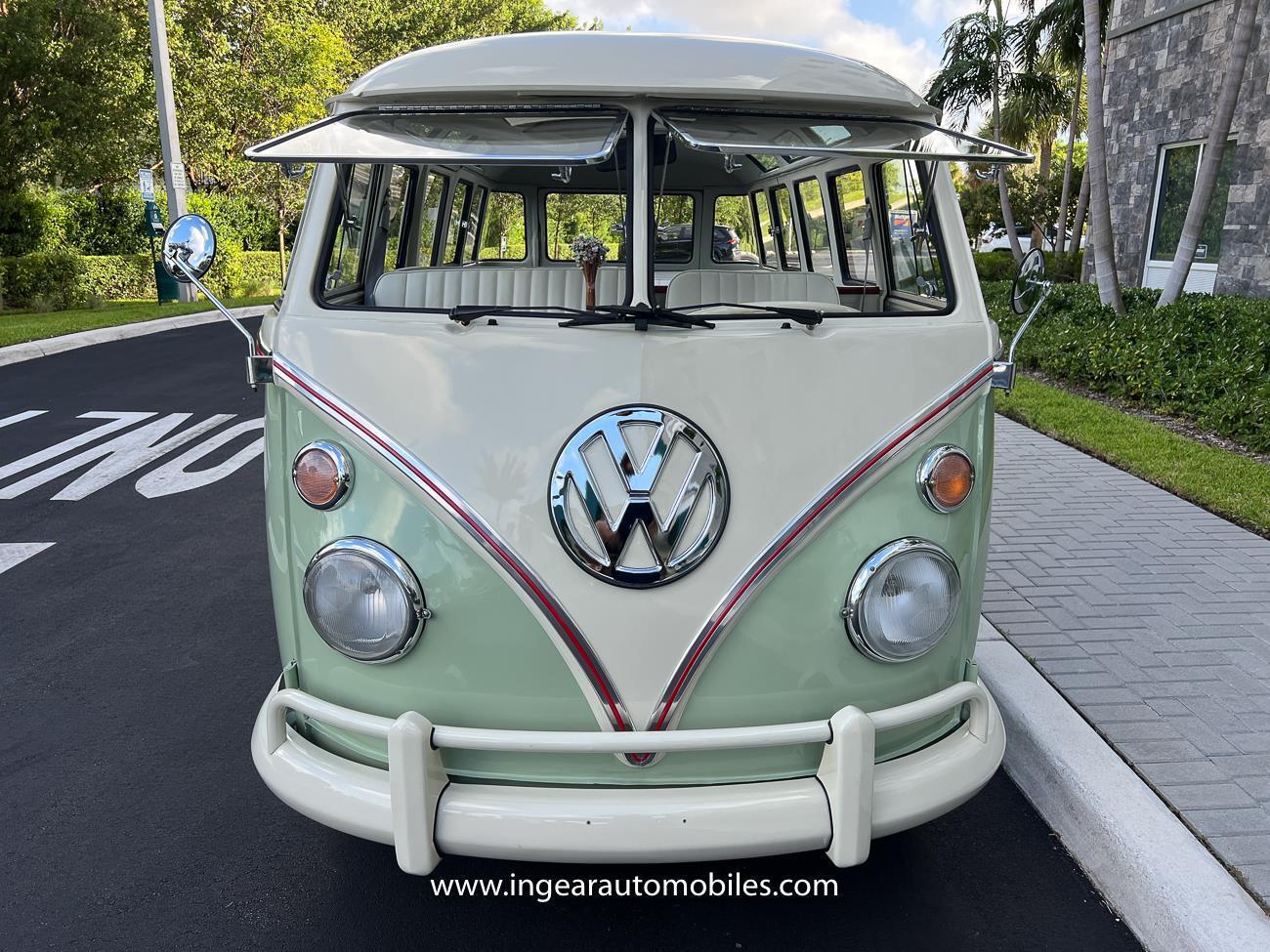 Volkswagen-BusVanagon-1973-13